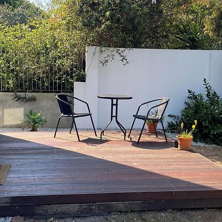 Ferienwohnung Downstairs @38 Port Elizabeth Exterior foto